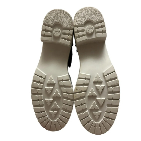 Michael Kors heel boots - Picture 3 of 3